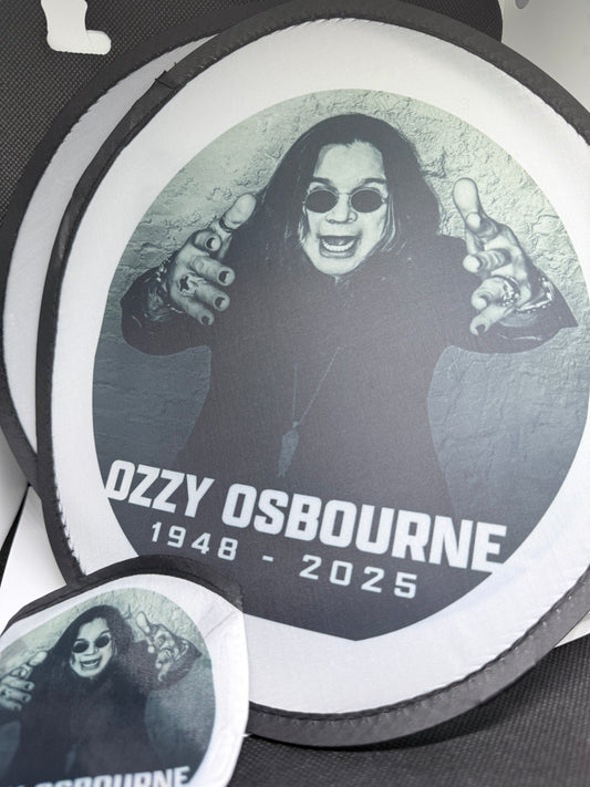 Ozzy foldable fans with pouch