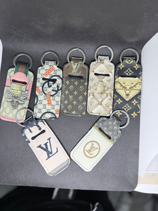 Lipbalm holder keyring
