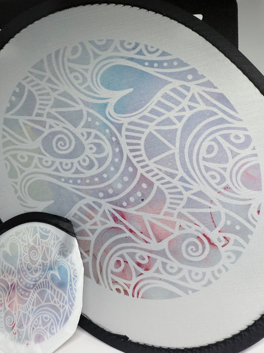 Foldable fans with pouch