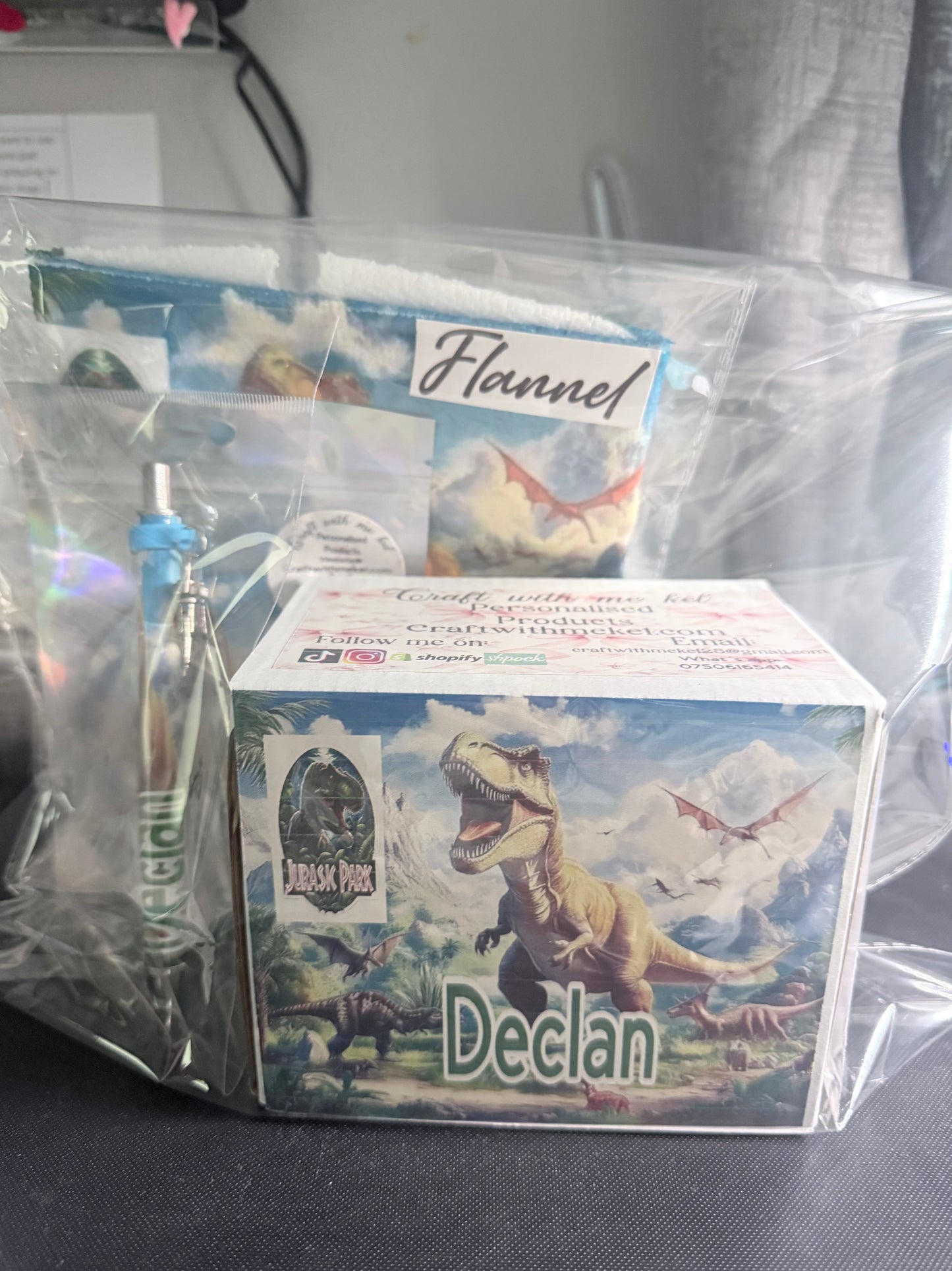 Jurassic park gift set